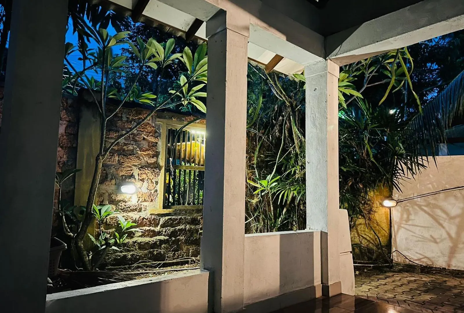 Bed & Breakfast Ceylonia Airport Transit Villa Cmb Katunayake